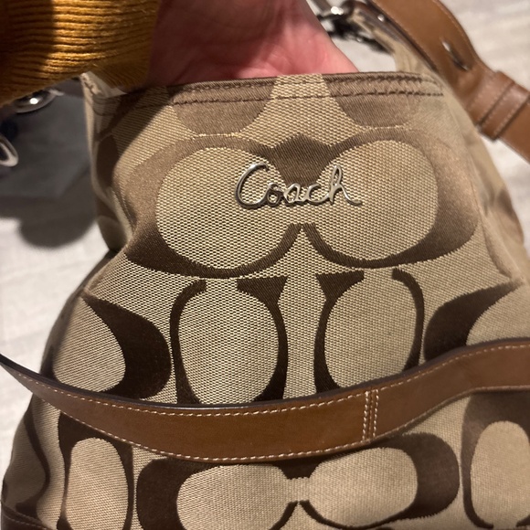 Coach Duffle Signature Canvas Leather SIGNATURE PIECED DUFFLE STYLE F17490 - Picture 5 of 5